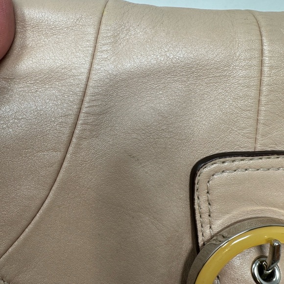 Coach Soho Shell Pearlescent Leather Flap Small Crossbody Purse Bag - Picture 12 of 15